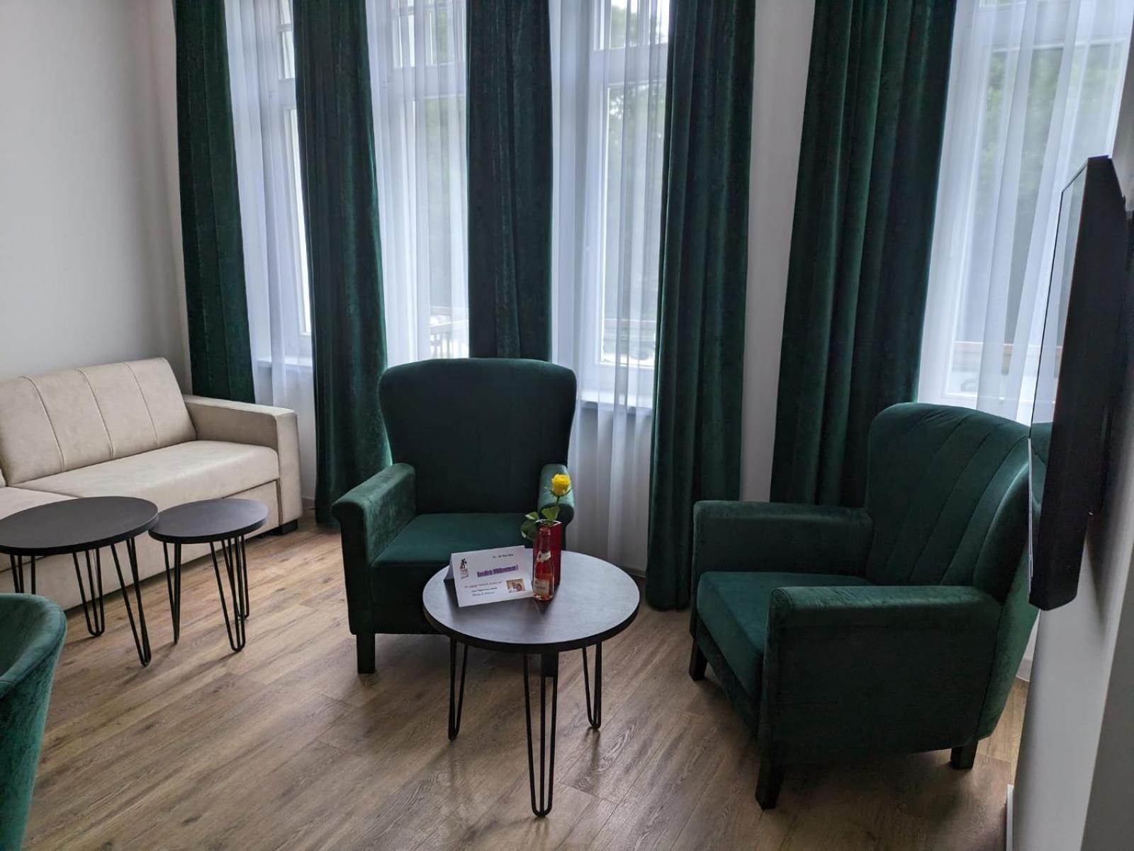וארן Seehotel Ecktannen מראה חיצוני תמונה