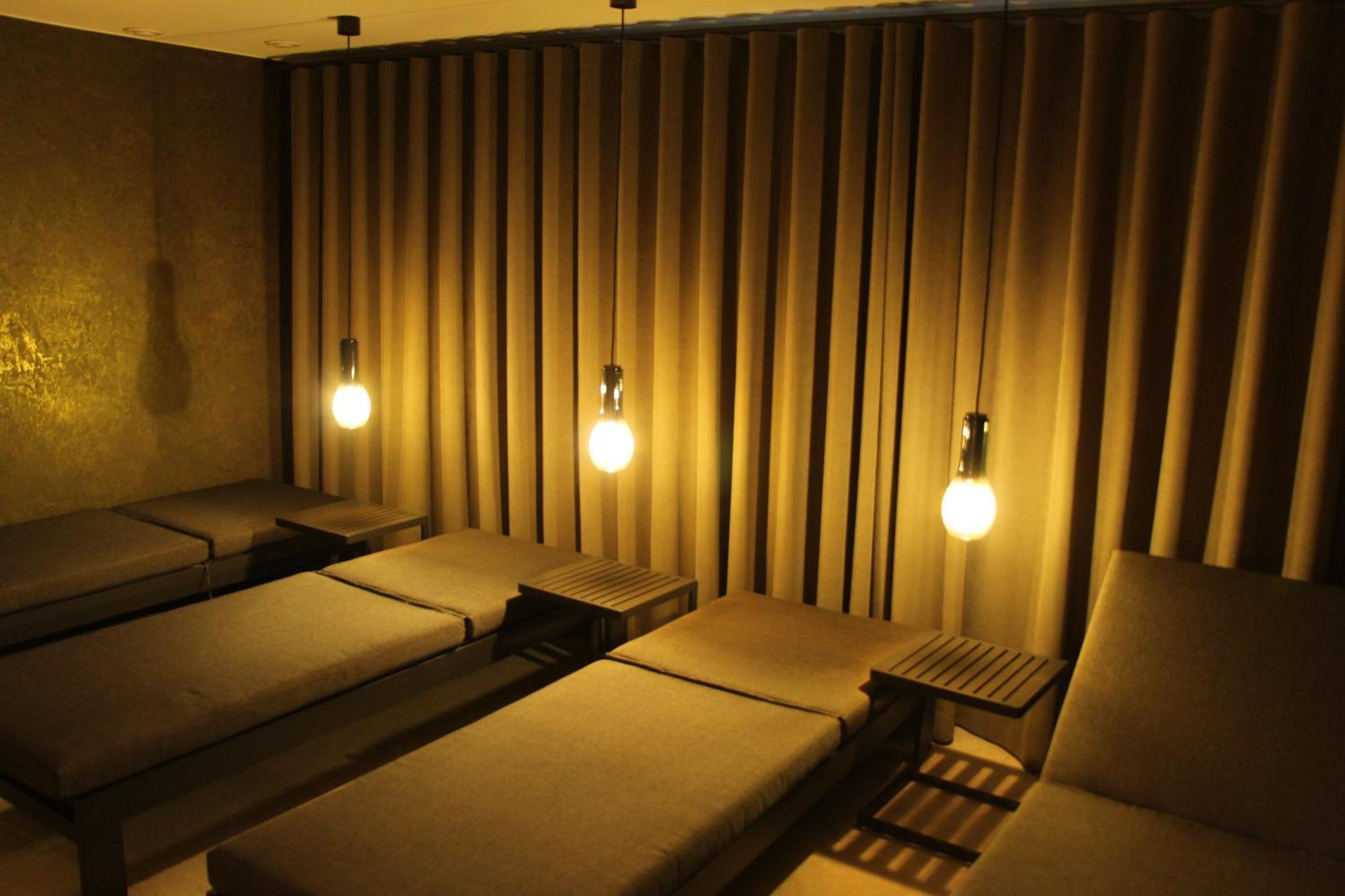 וארן Seehotel Ecktannen מראה חיצוני תמונה